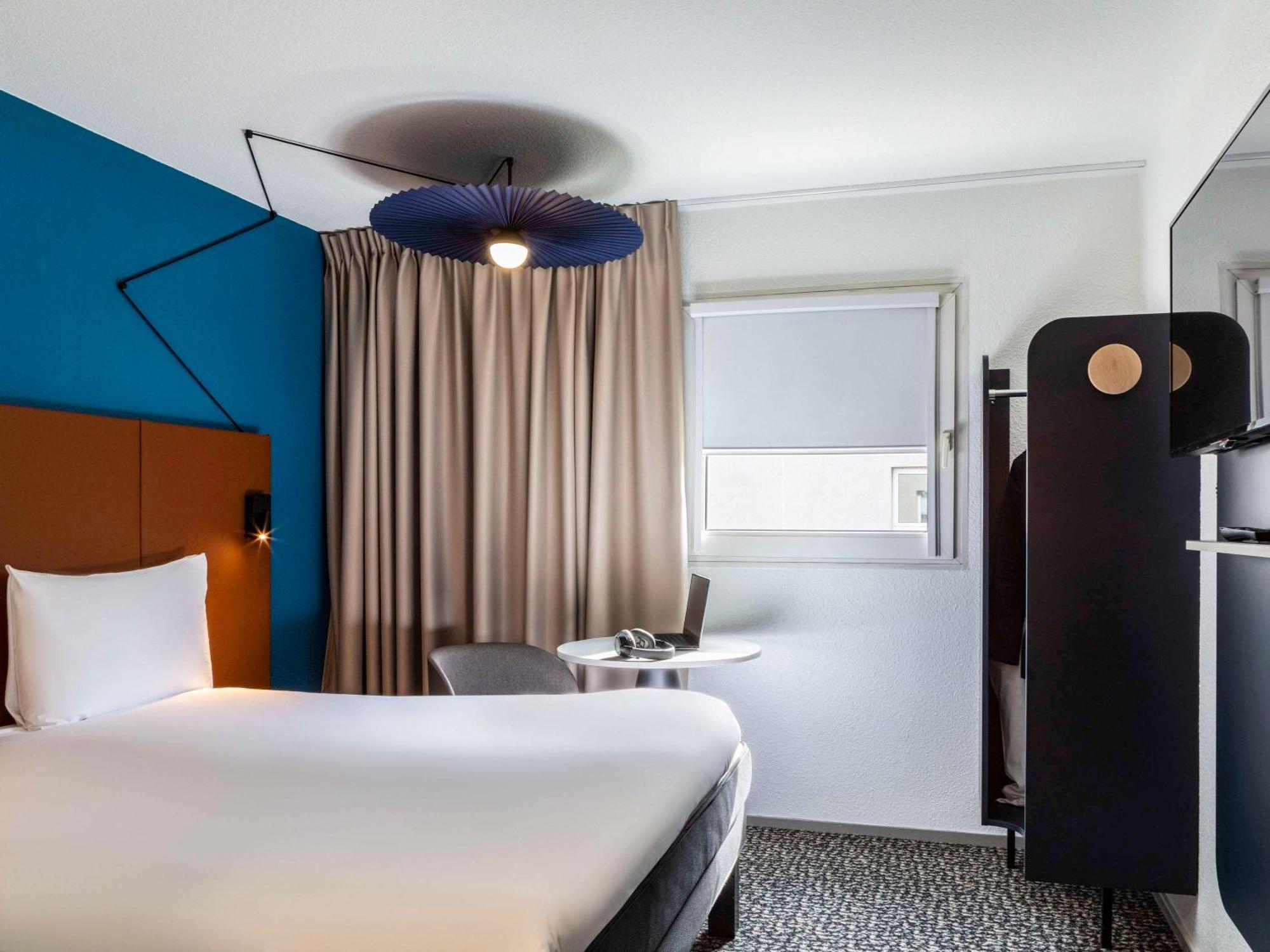 Ibis Paris Porte De Bercy Charenton-le-Pont Esterno foto