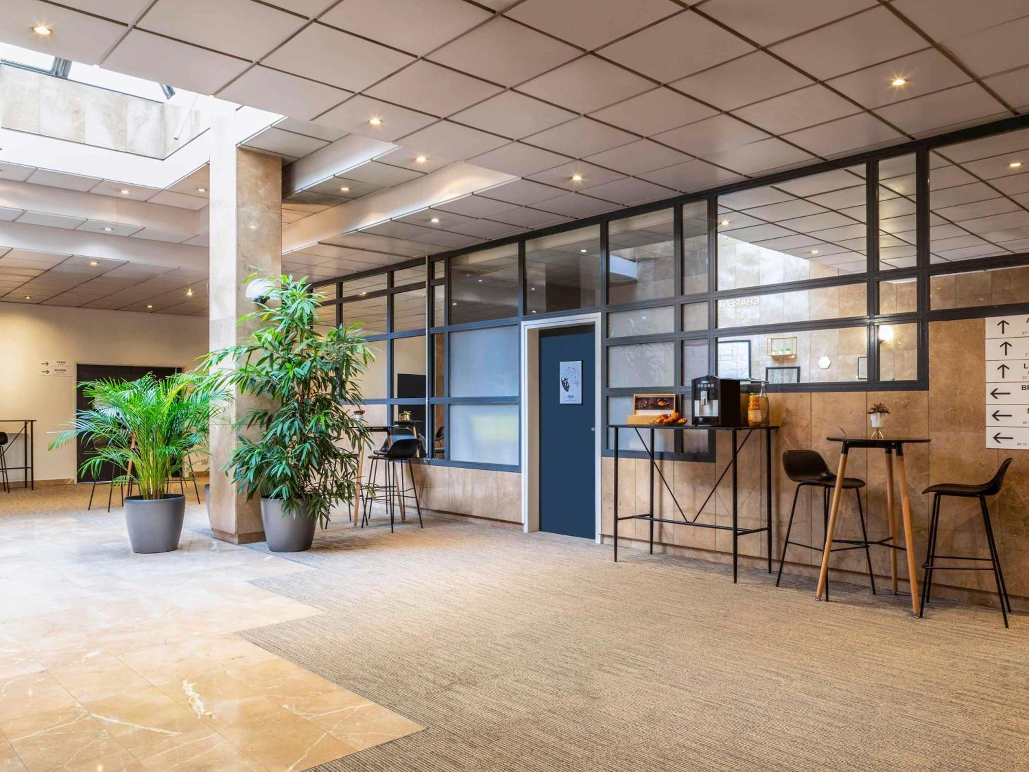 Ibis Paris Porte De Bercy Charenton-le-Pont Esterno foto