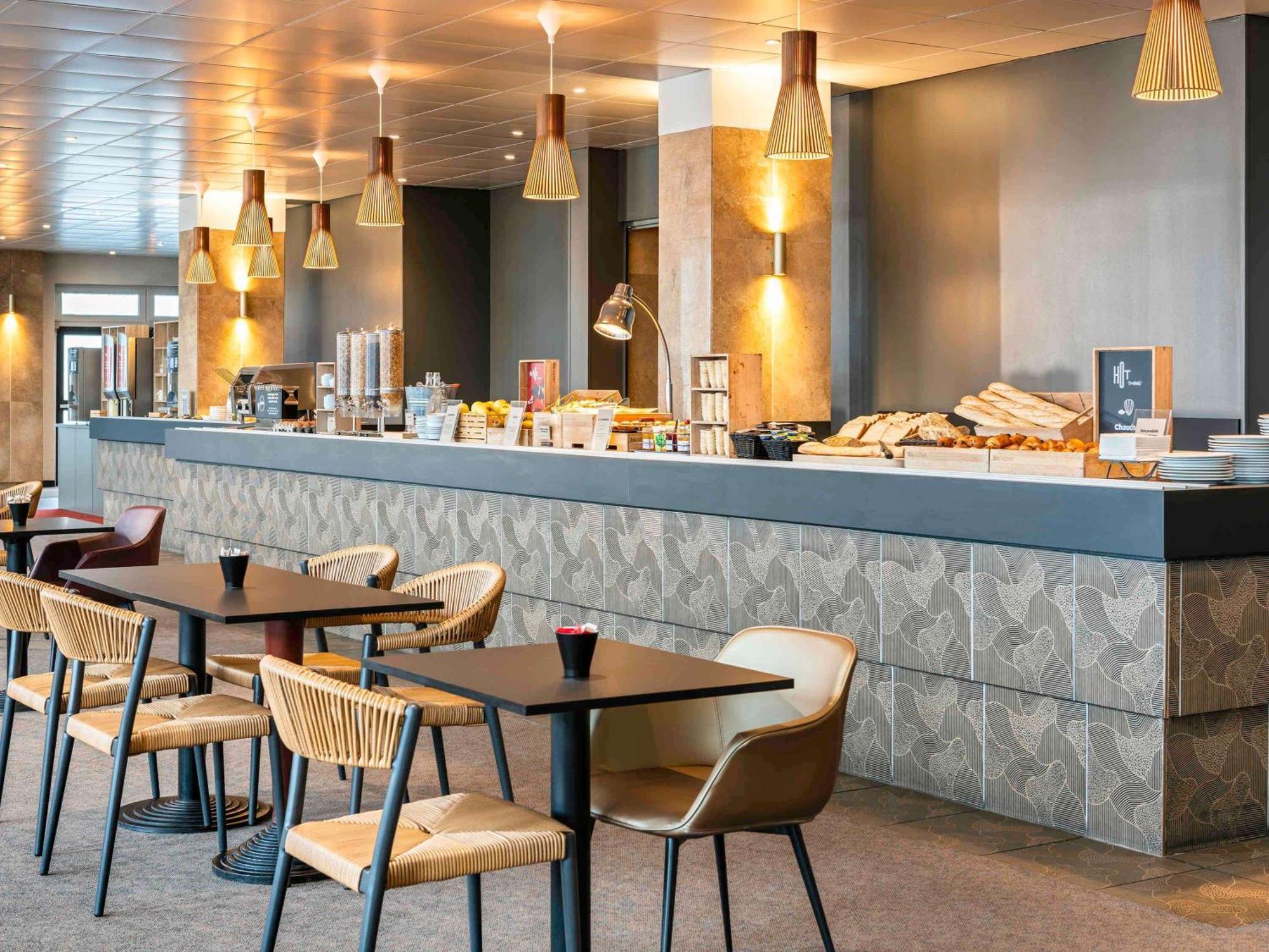 Ibis Paris Porte De Bercy Charenton-le-Pont Esterno foto